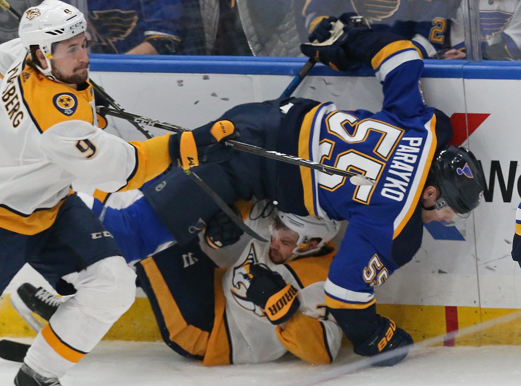 The Blues and Predators fight it out at Enterprise Center